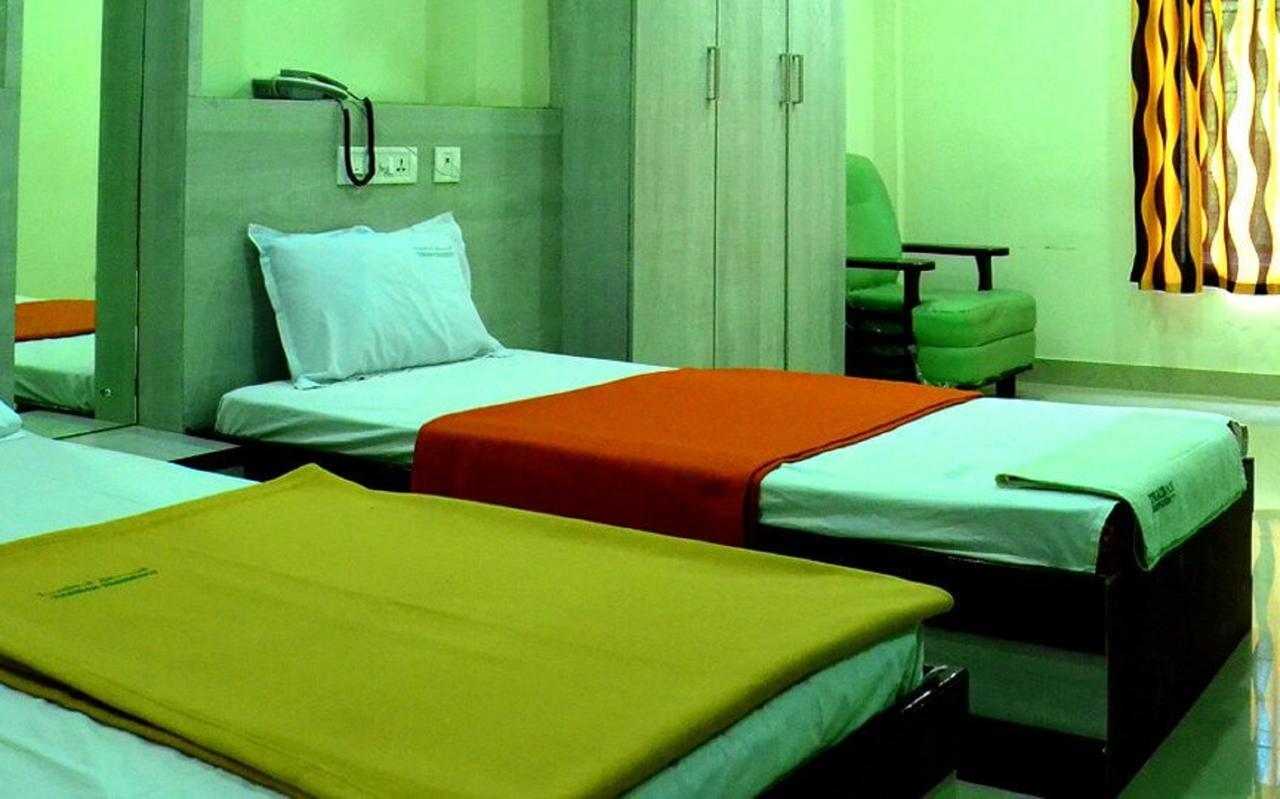 Thaibah Residency Hotel Kottakkal Bagian luar foto