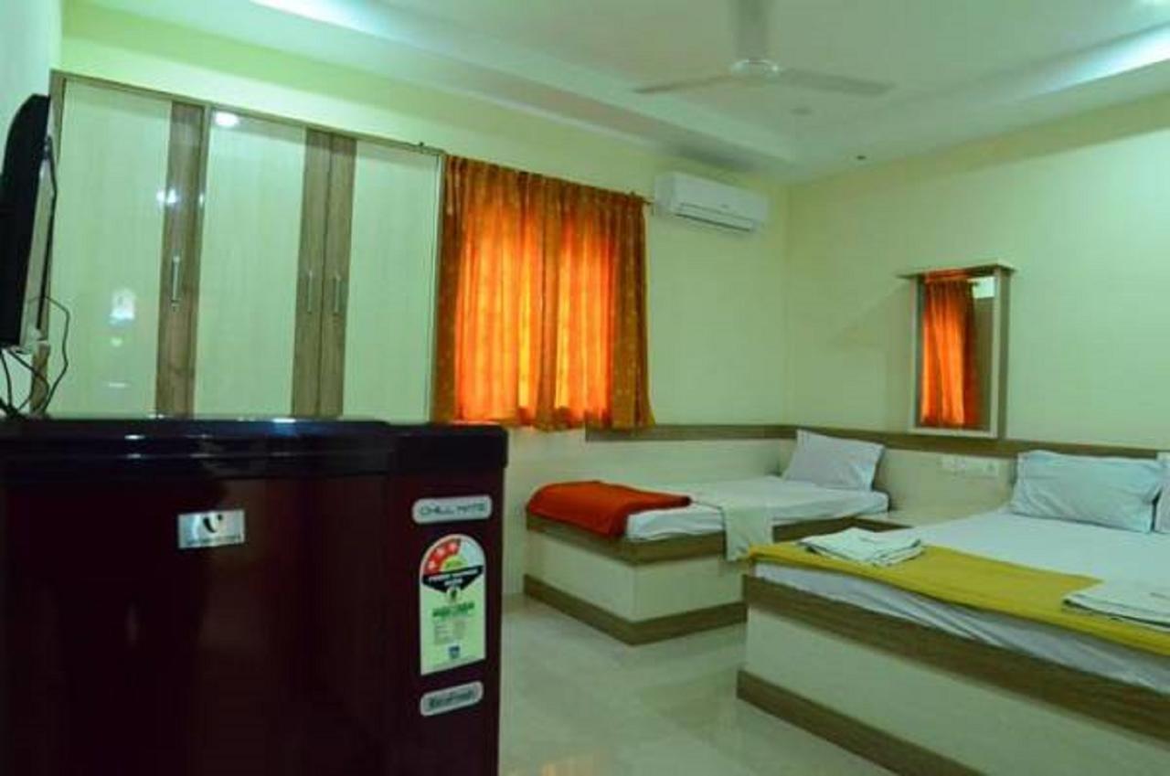 Thaibah Residency Hotel Kottakkal Bagian luar foto