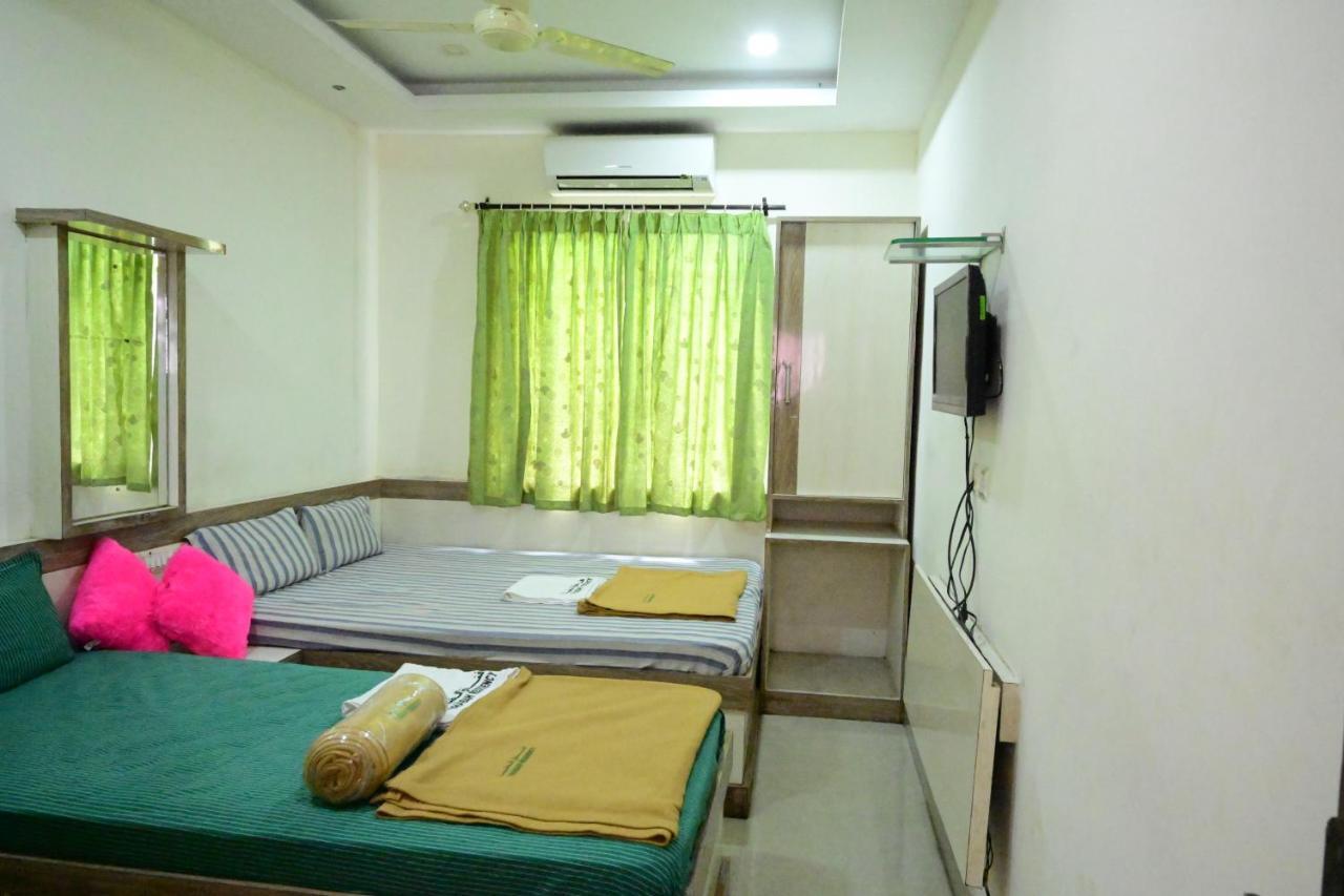 Thaibah Residency Hotel Kottakkal Bagian luar foto